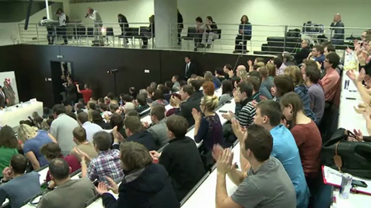 Volltätowiert ins tschechische Präsidentenamt?