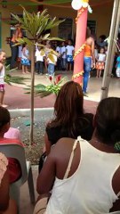 Lalie chante au centre aéré