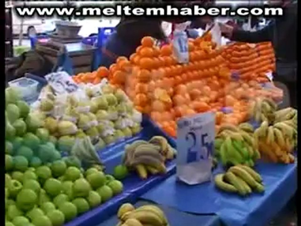 ARADA UÇURUM VAR