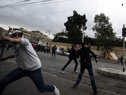 Egypte : affrontements entre pro et anti-Morsi