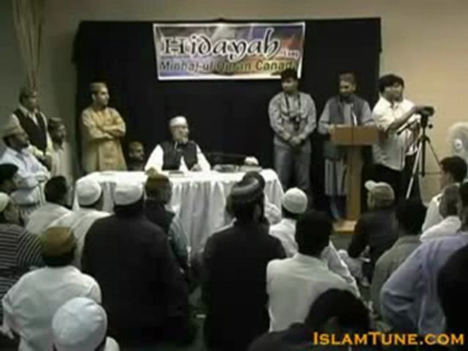 Dr.Tahir-ul-Qadri's encounter with Qadiani- Qadianism trashed in to pieces with Mirza's own Book