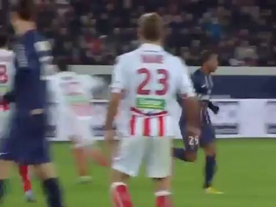Lucas Moura (PSG) vs Ajaccio (Debut) Skill Highlight 11.01.2013