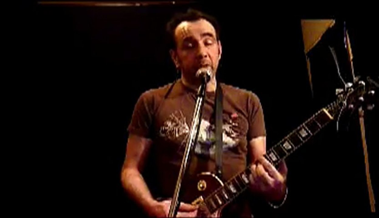 trying to get to you" elvis presley"