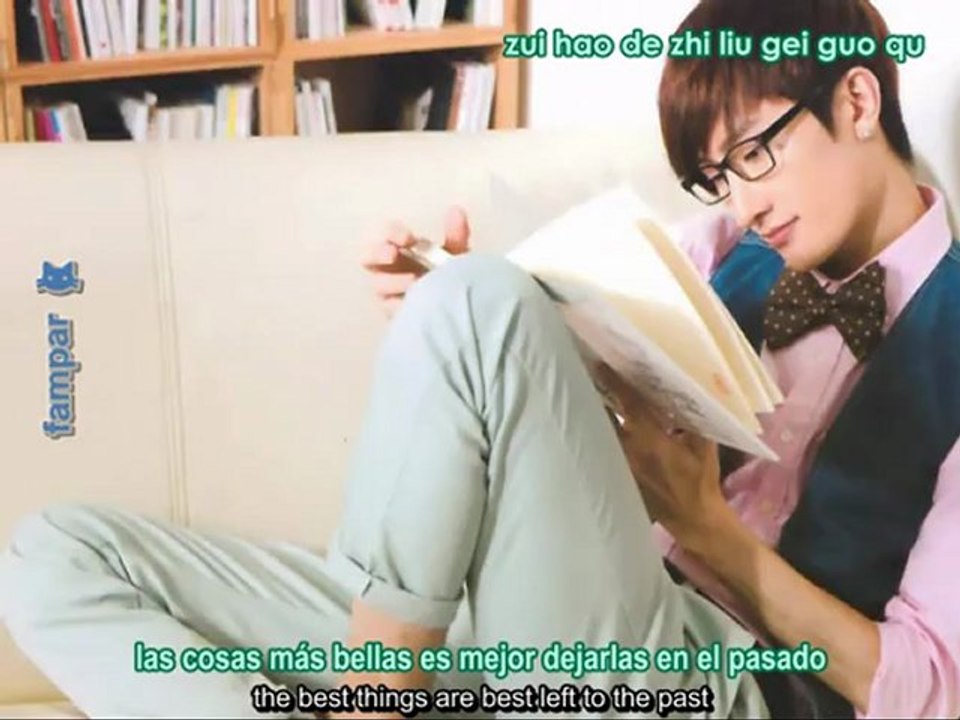 Ju Li De Yong Bao (Distant Embrace) -ZhouMi (Super Junior-M ) [Pinyin + English Subs Español]