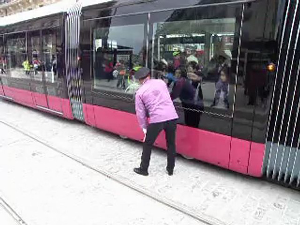 Un contrôleur du Tramway de Dijon très zélé (1ère partie)