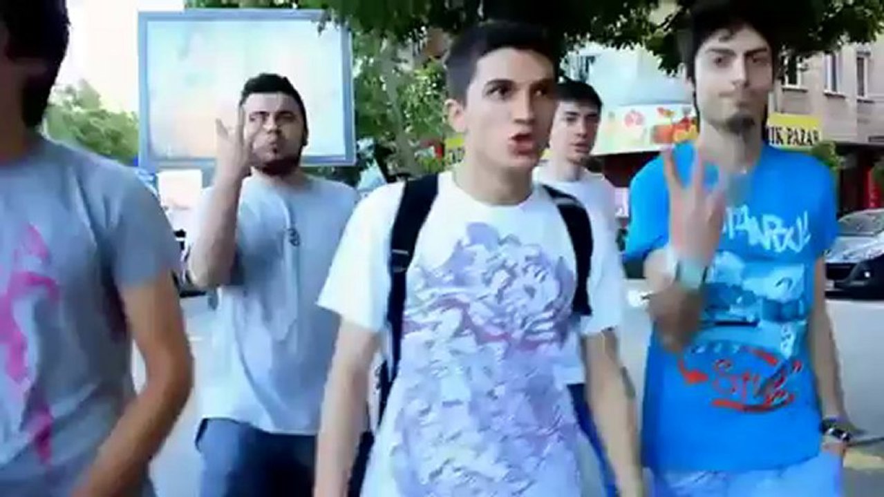 Emre Ozkan - Mezarlik Yetmeleri 2 Diss to Arsiz Bela