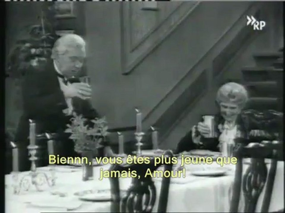 Dailymotion - dinner for one, vostfr, très drôle !! - une vidéo Comédie et Humour