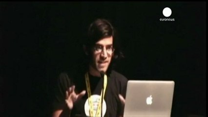 Computer prodigy Aaron Swartz commits suicide