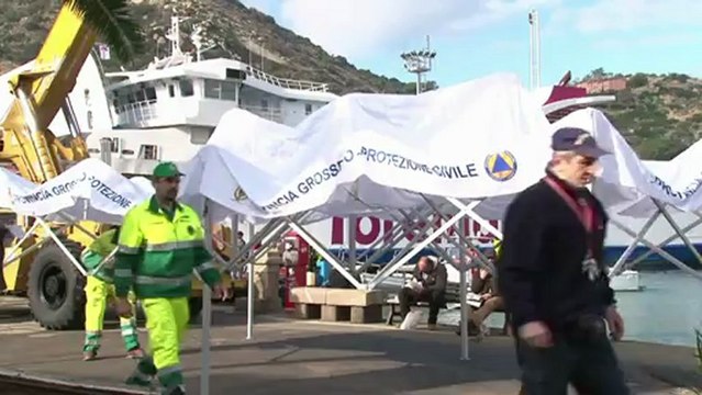 Survivors remember Italy cruise disaster a year on