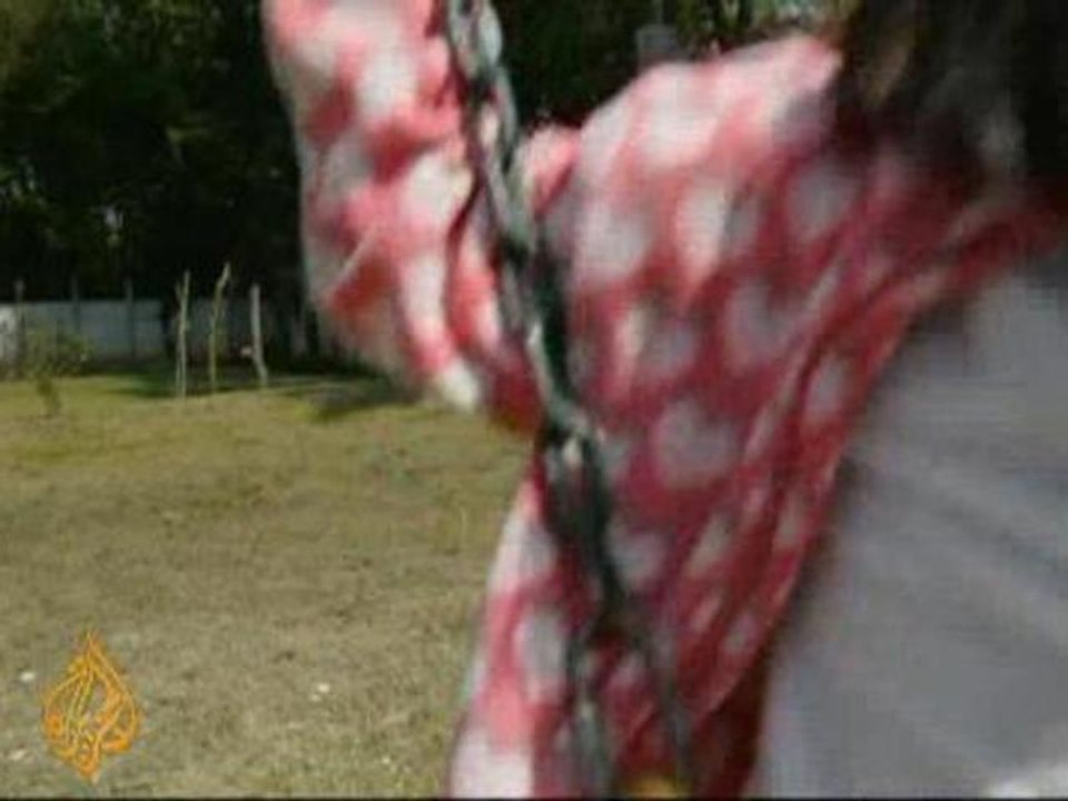 Fewer US families adopting from foreign countries