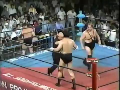 Jumbo Tsuruta & Genichiro Tenryu vs Stan Hansen & Texas Red
