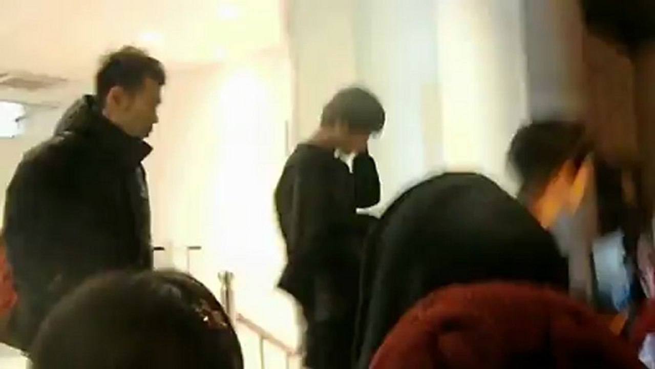 [fancam] 130111 New SM Entertainment - EXO-K