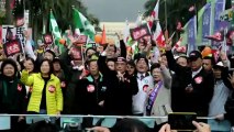 Tens of thousands rally against Taiwan leader Ma