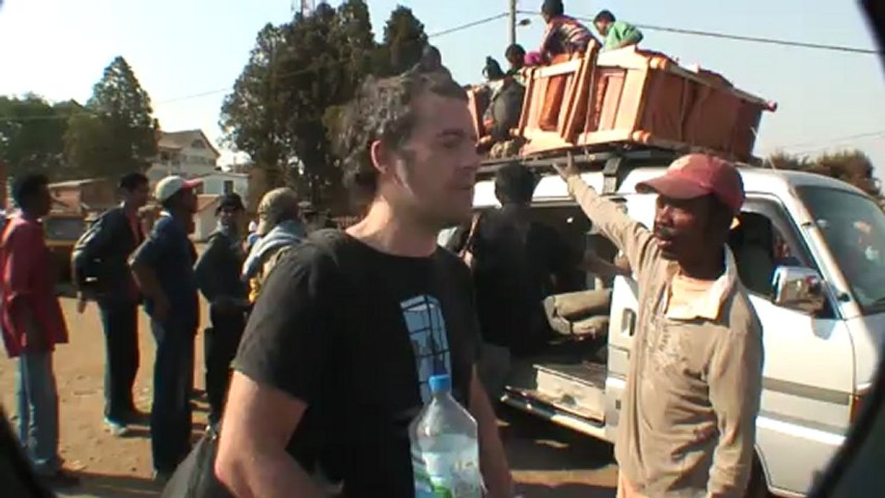 04 - Taxi-brousse desde Antananarivo a Antsirabe - Viaje a Madagascar