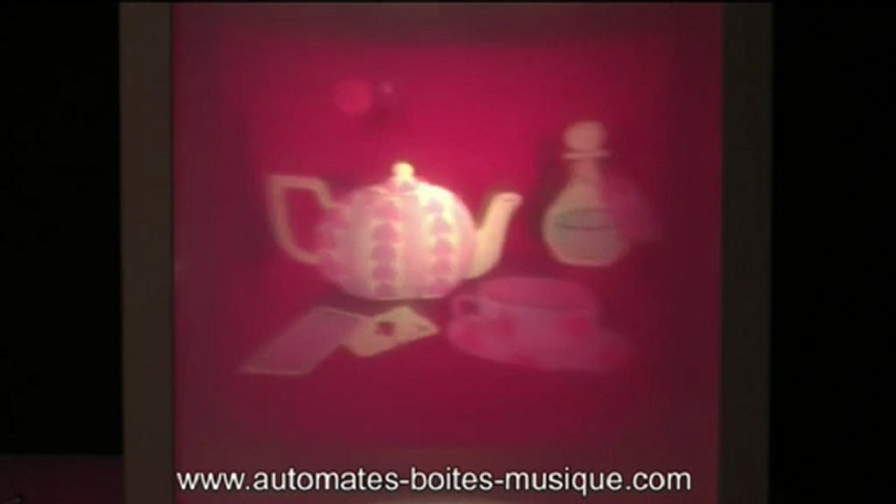 Lanterne magique musicale Trousselier Alice