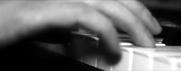 Suede - Barriers (Rehearsal Room Video)