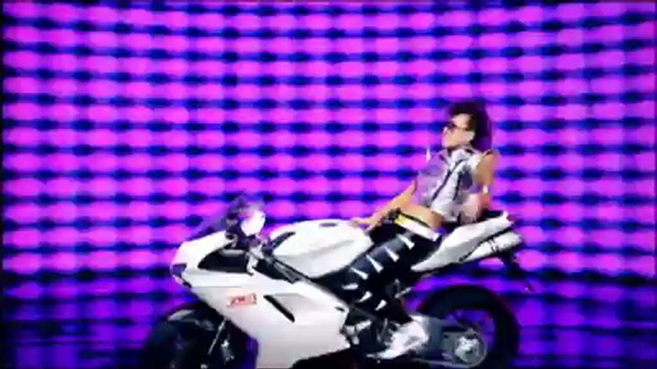 2NE1 - FIRE (Space Ver.) M/V