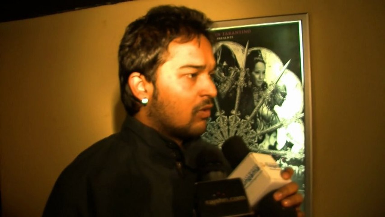 Matru Ki Bijlee Ka Mandola - Public Review [HD]
