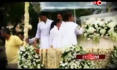 Akshay avoids questions on Anita Advani.mp4