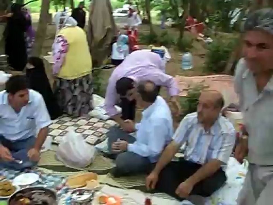 DİYARBAKIR ÇÜNGÜŞ KARAKAYAKÖYÜ DERNEK  PİKNİK