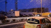 La neige tombe à gros flocons sur la côte d'Opale