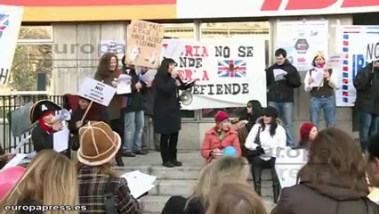 Download Video: Trabajadores de Iberia protestan ante la sede