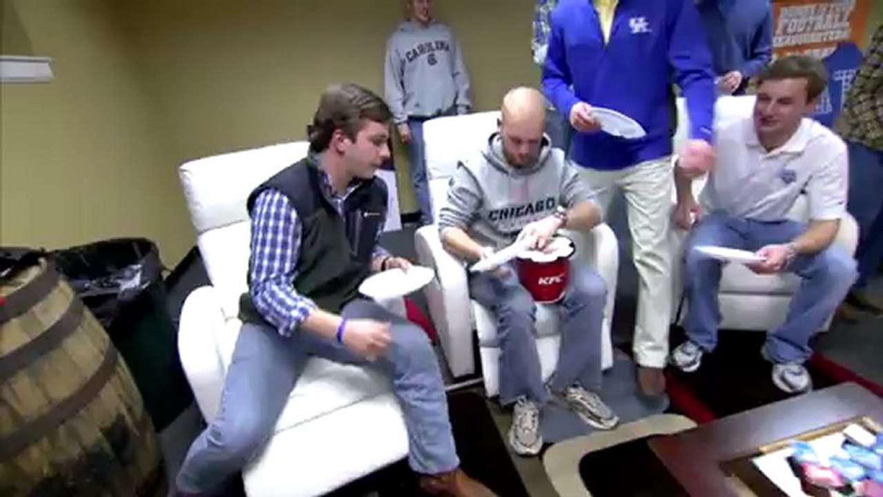 KFC Couchgating Surprise Delivery