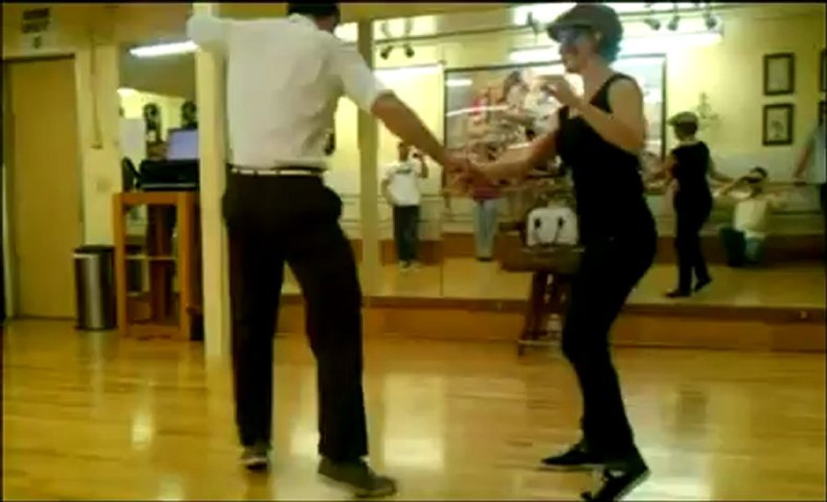 Stephen Sayer & Chandrea Roettig - Intermediate Lindy Hop