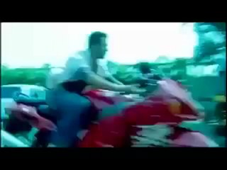 Salman Khan buys a new yacht with his bothers.mp4