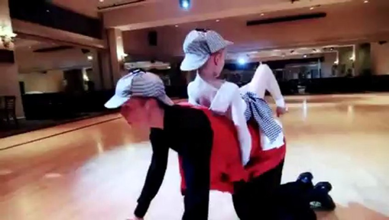 Alexey Gavrilov & Dascha Wright Cha Cha Showdance