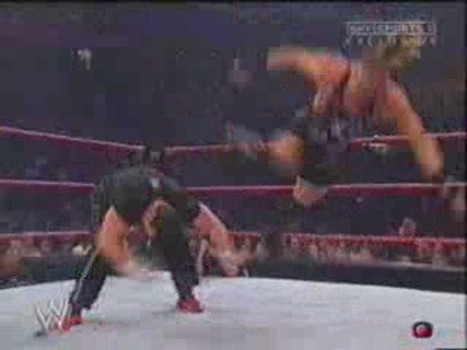 WWE - Rob Van Dam vs. Tommy Dreamer