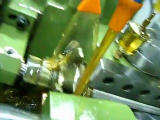 WORM / SCREW HEAVY DUTY ROLLING CUTTING MACHINE