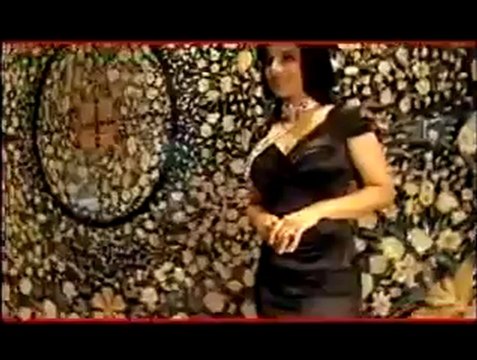 Vidya Balan launches a jewellery brand's winter collection.mp4