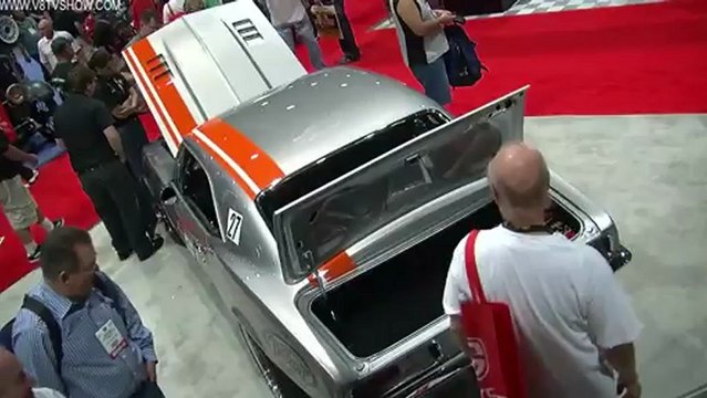 1971 Oldsmobile Cutlass S71 on Cover of Popular Hot Rodding Magazine Video V8TV