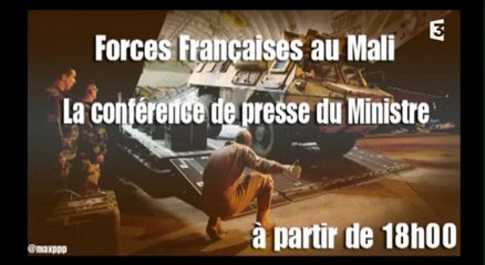 Conférence de presse du ministre de la Défense J.Y Le Drian