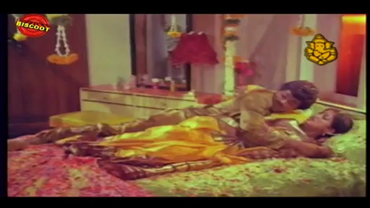 Shankar Nag_Sumalatha_Srinath_6.mp4