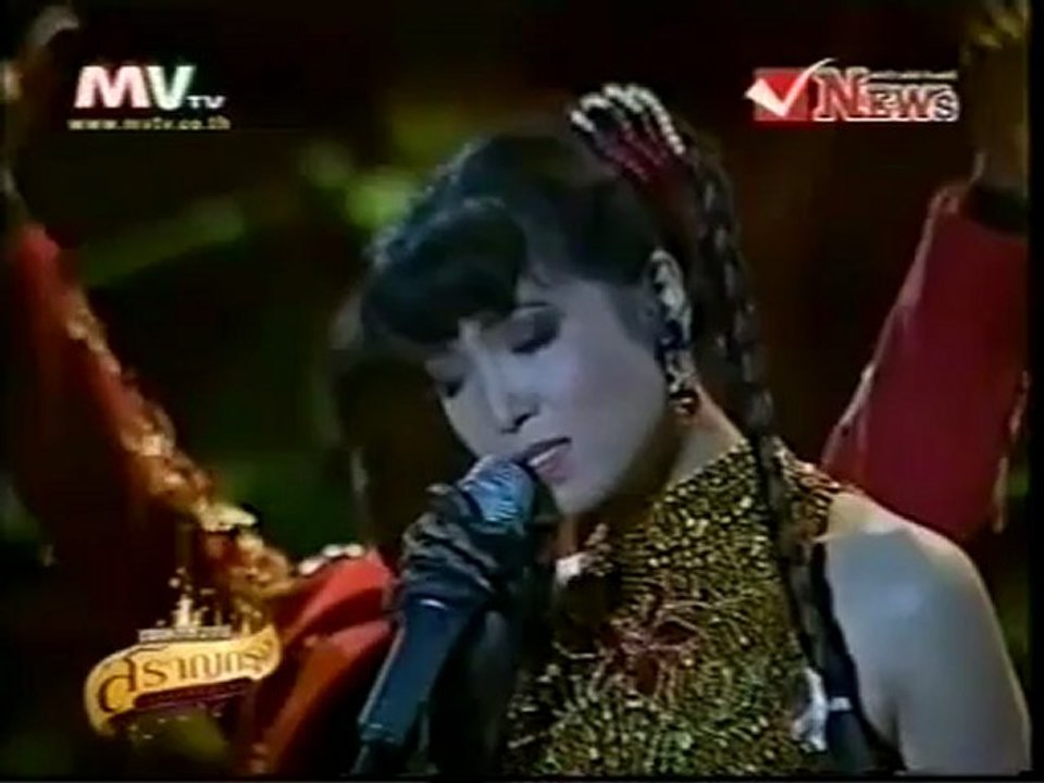 เพลง สิ้นเยื่อขาดใย  -China