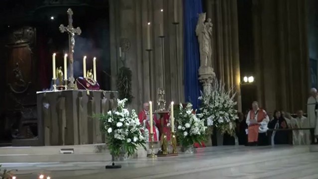 Notre Dame de Paris. Vénération de la couronne d'épines