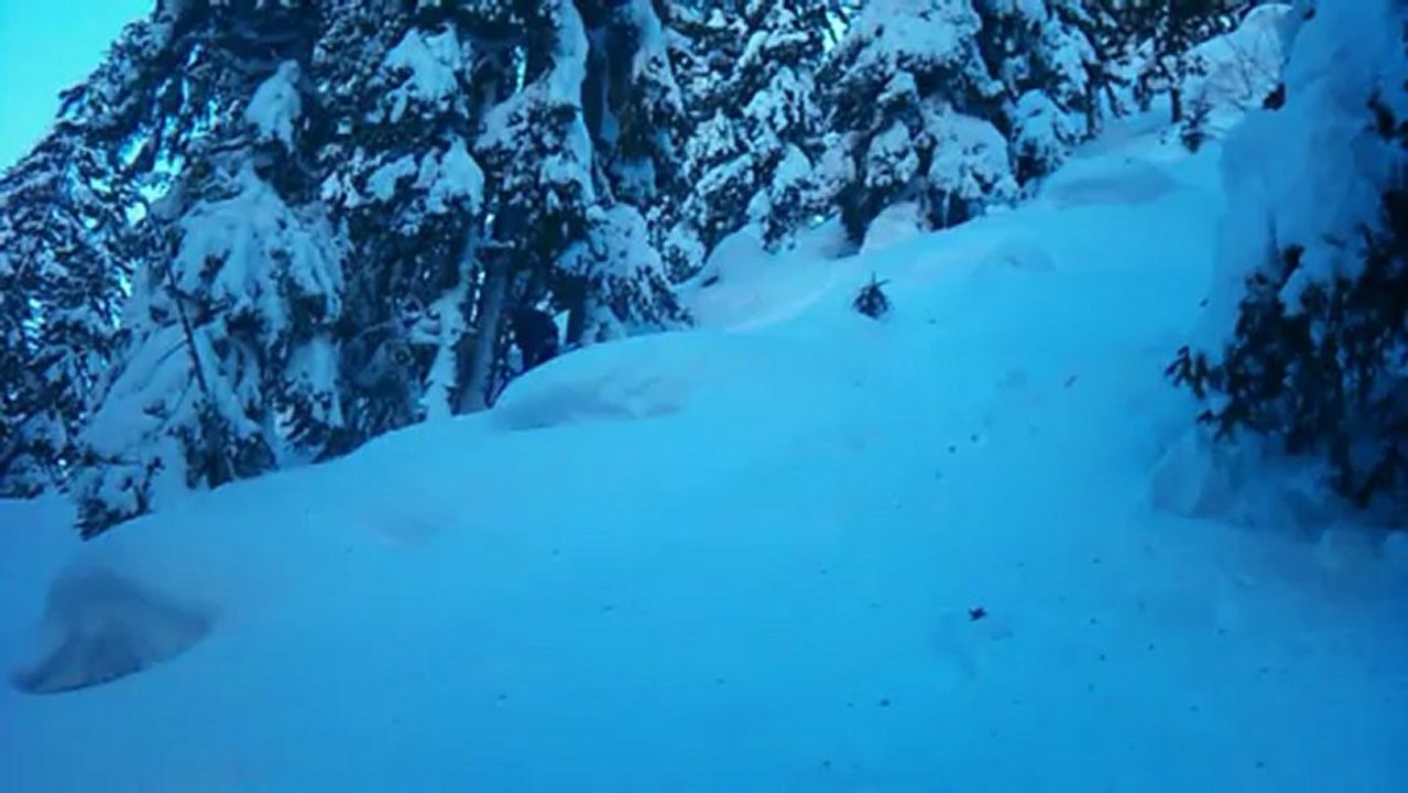 SNOWSCOOT hors piste dans la vallee de valgrisenche(italie) et vallee du miroir (france)