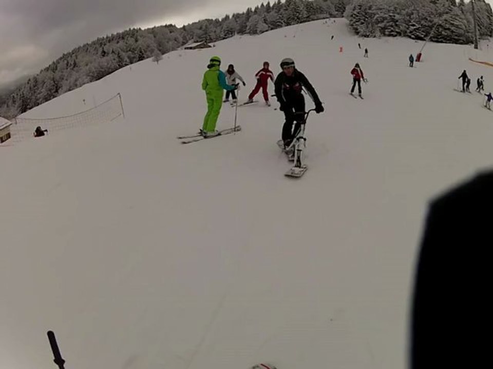 Titi à snowscoot first one