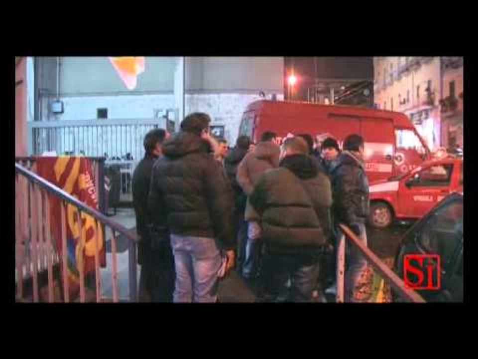 Napoli - Dipendenti ANM occupato la rimessa degli autobus "Carlo III" (15.01.13)