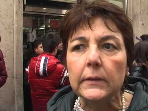 Napoli - Liceo Copernico, protesta degli studenti (09.01.13)