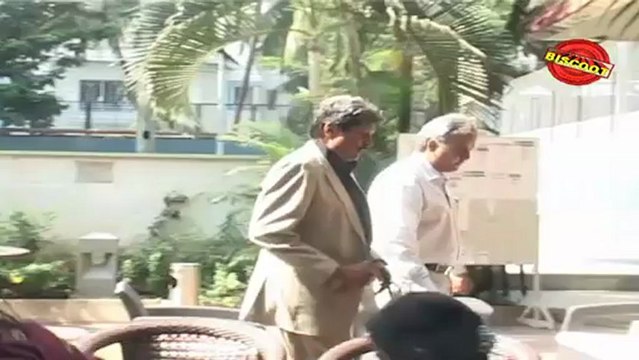 BOOK YUVI LAUNCH BY KAPIL DEV & DILIP WENSARKAR_211112.mp4