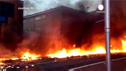 Al menos dos muertos y dos heridos al estrellarse un...