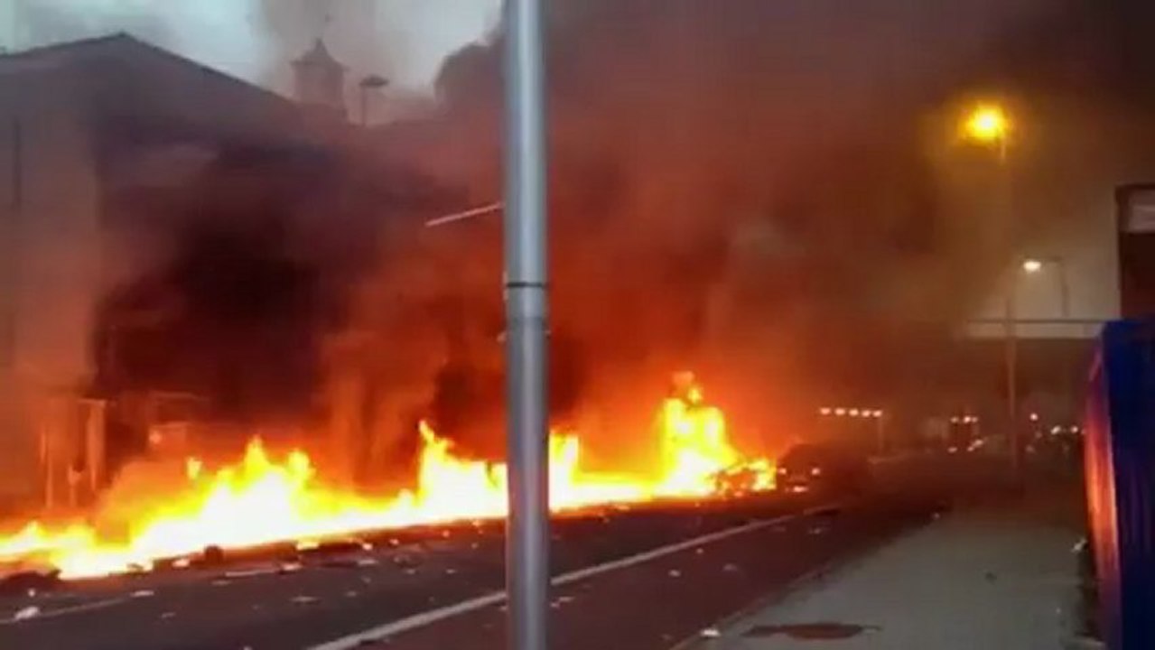 Vauxhall helicopter crash: Dramatic video from the site