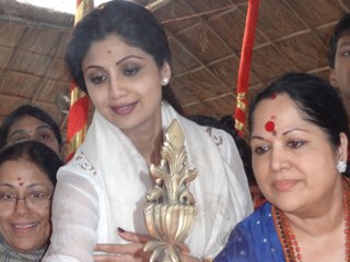 Celebs Who Visited Kumbh Mela