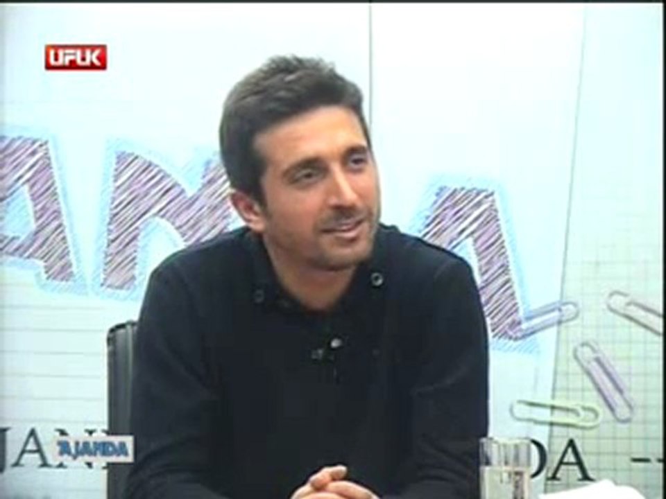 AJANDA UMUT MÜRARE ÖZGÜN MÜZİK SANATÇISI BÖLÜM  2