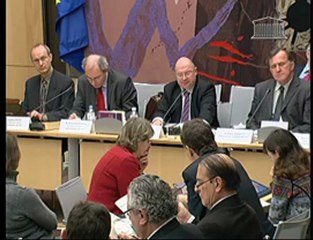 Questions de Daniel Goldberg posées le 16 janvier 2013 aux auteurs de rapports sur PSA