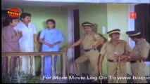 Naradhan Keralathil (Comedy Scene) Mukesh, Nedumudi Venu, Pappu