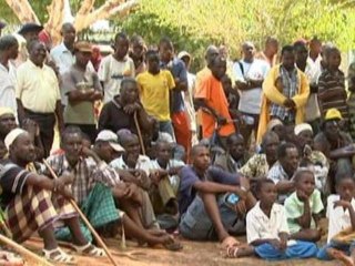 Ethnic clashes sweep Kenya's Tana River